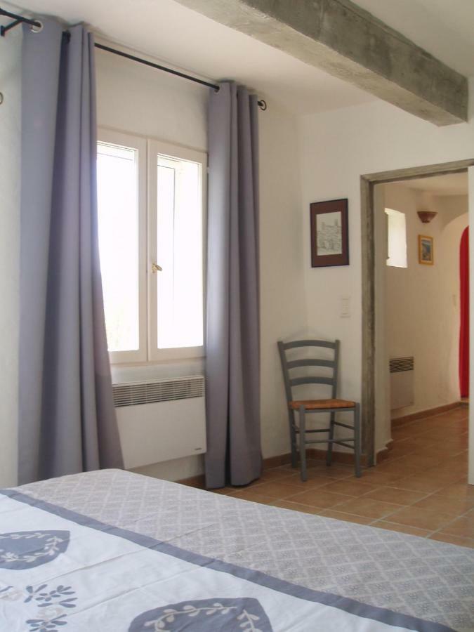 Les Vingalieres Bed & Breakfast Salernes Eksteriør bilde